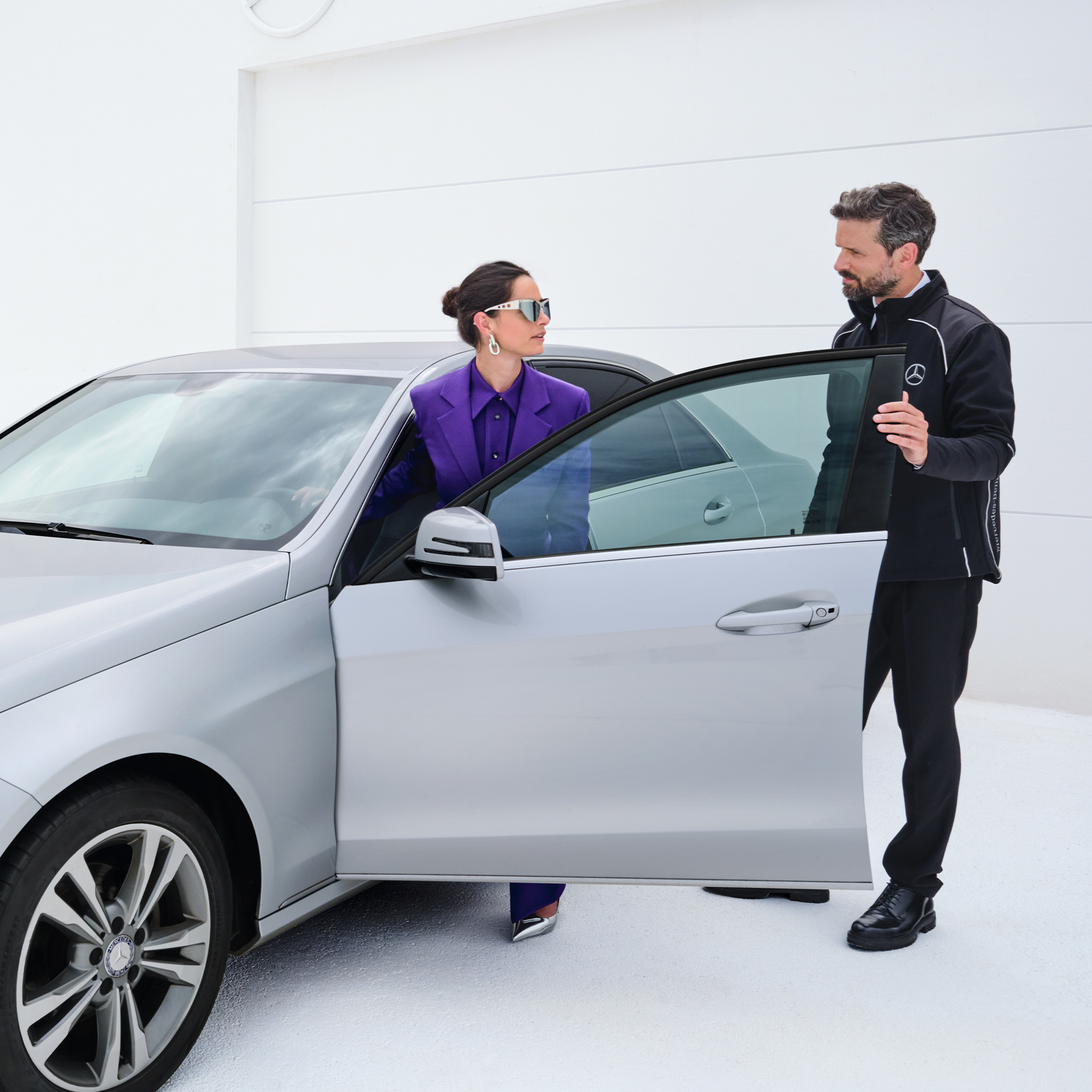 Discontinuation Service App | Service App | Mercedes-Benz The discontinuation of the Mercedes-Benz Service App.