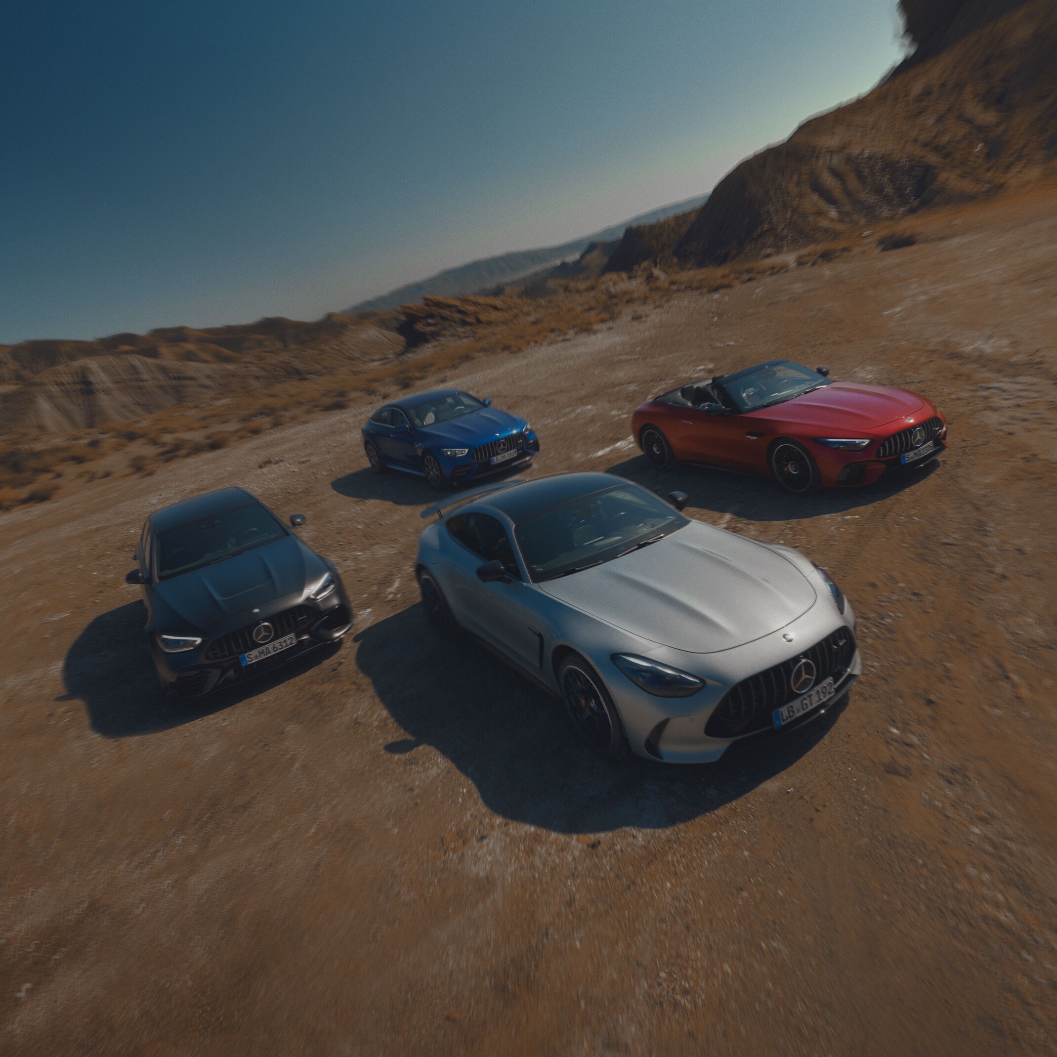 รถยนต์ Mercedes-AMG หลายคัน