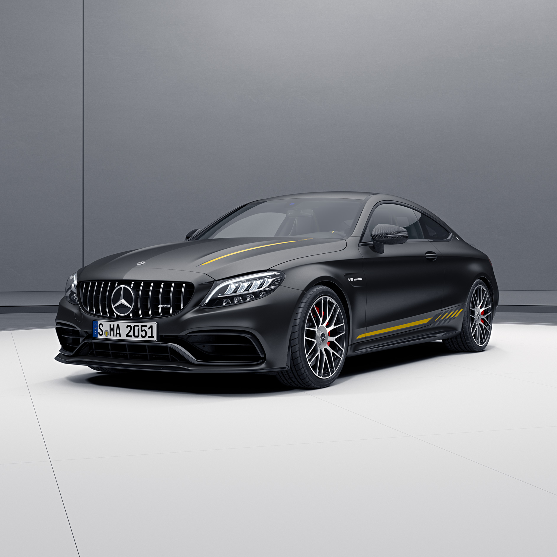 Final Edition | C-Class Coupé | Mercedes-AMG C-Class Coupé จาก Mercedes-AMG ใน Final Edition ในมุมมองด้านหน้า