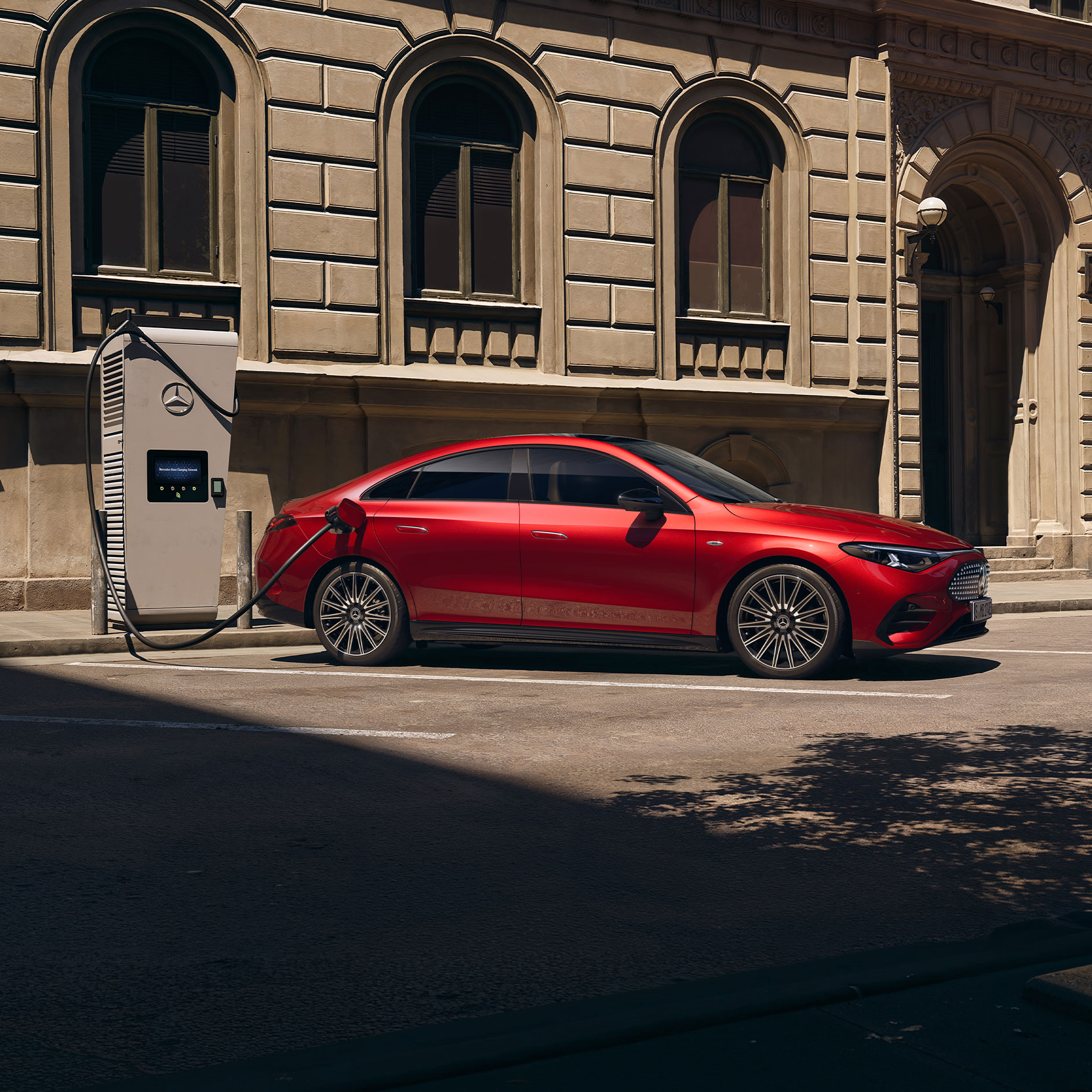 เทคโนโลยี | รถยนต์ CLA พร้อมเทคโนโลยี EQ | Mercedes-Benz สถาปัตยกรรมโมดูลาร์ของ Mercedes-Benz ของ CLA ระบบไฟฟ้าเต็มรูปแบบรุ่นใหม่