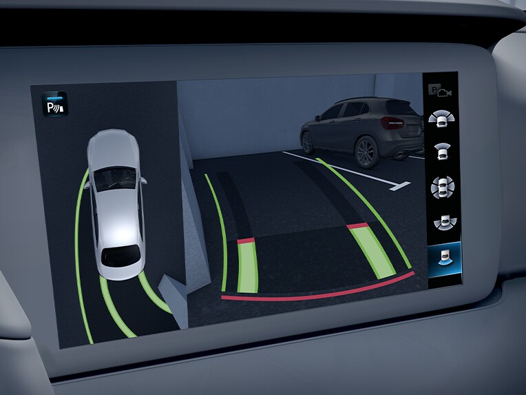 ระบบช่วยนำรถเข้าจอดแบบแอ็คทีฟพร้อมกล้อง 360° ใน Mercedes-Benz CLS