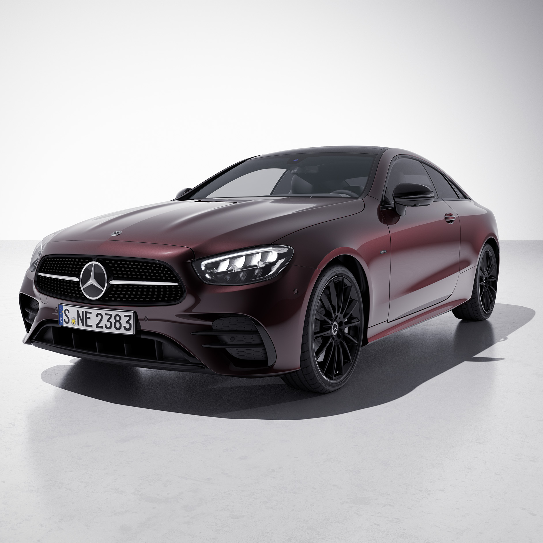 Night Edition | E-Class Coupé | Mercedes-Benz การออกแบบภายนอกสำหรับรุ่นพิเศษของ Mercedes-Benz E-Class Coupé