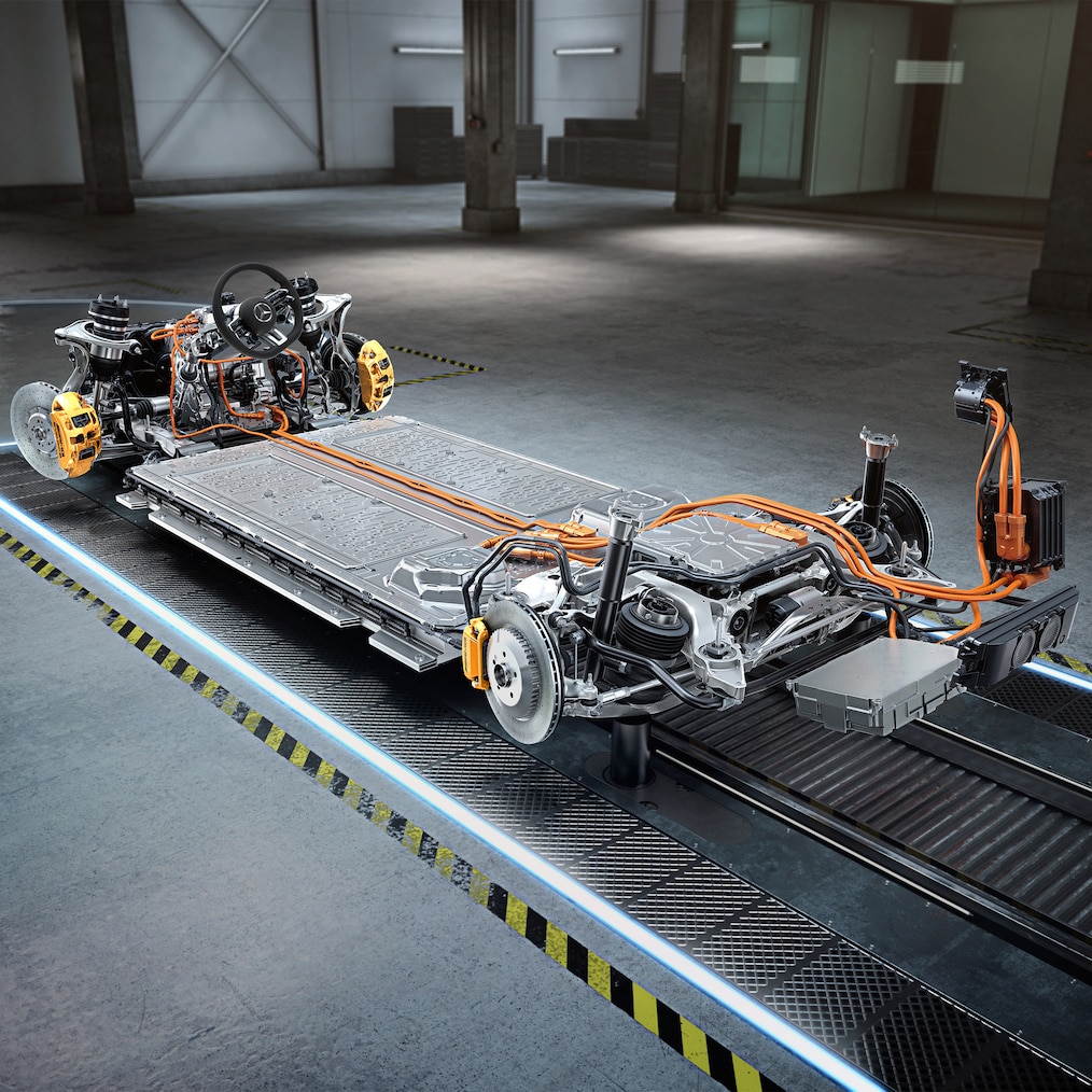 แชสซีพร้อมระบบส่งกำลังของรถยนต์ Mercedes-AMG EQE+