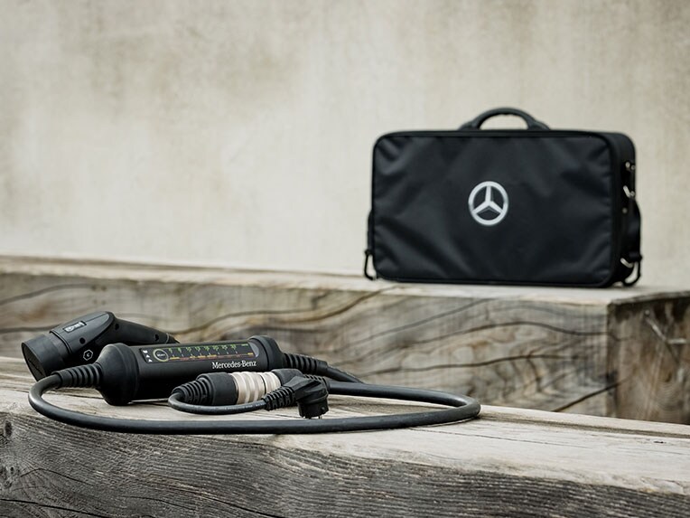 ระบบชาร์จแบบยืดหยุ่นของ EQE จาก Mercedes-EQ