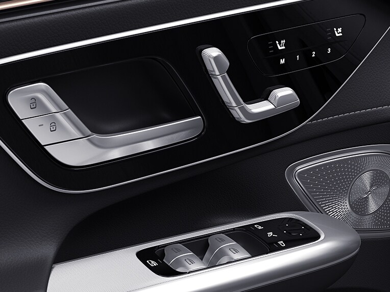 ภาพประกอบแสดง Memory Package ใน EQE Saloon จาก Mercedes-Benz