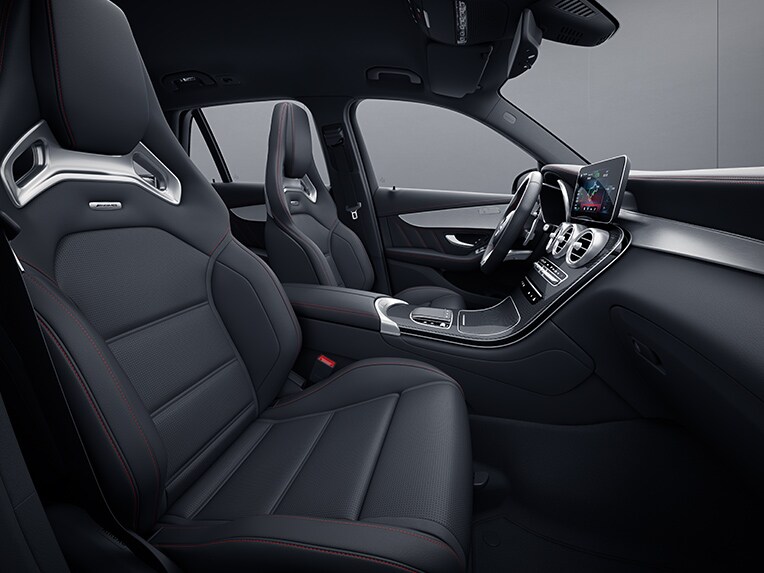 การออกแบบภายในของรถยนต์ Mercedes-AMG GLC-Class Coupé