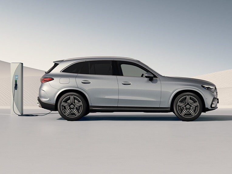 GLC 300 e รุ่นใหม่ 4MATIC จาก Mercedes-Benz