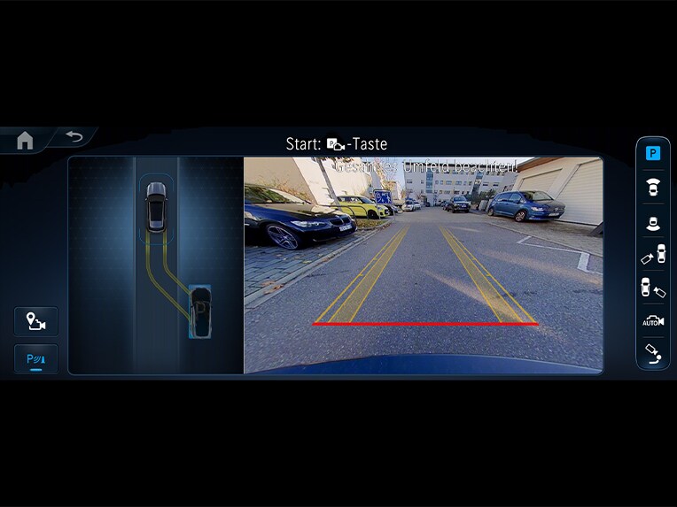 ภาพประกอบแสดง Parking Package พร้อมกล้อง 360° ในจอแสดงข้อมูลสื่อบันเทิงของ Mercedes-Benz GLE