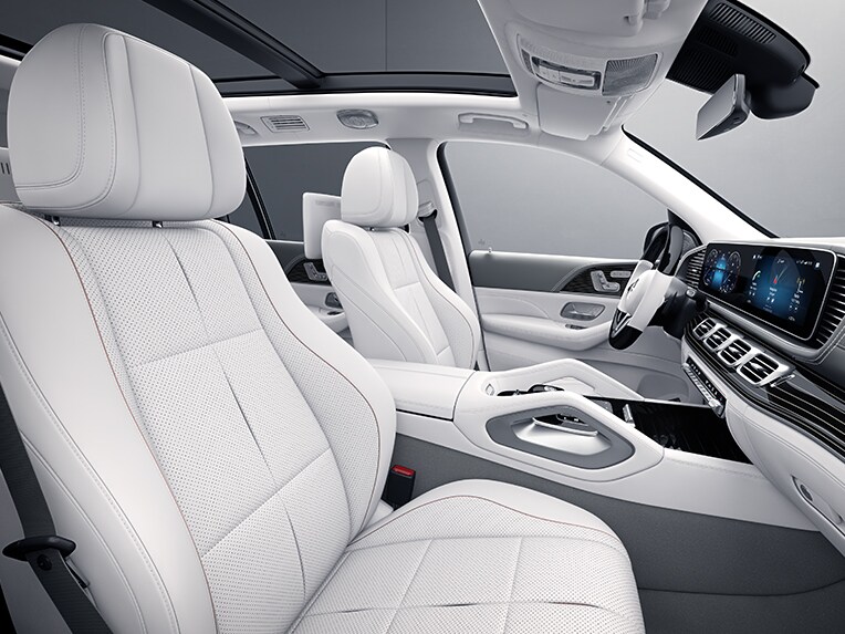 Mercedes-Maybach GLS พร้อมกับ MANUFAKTUR Exclusive Leather Package