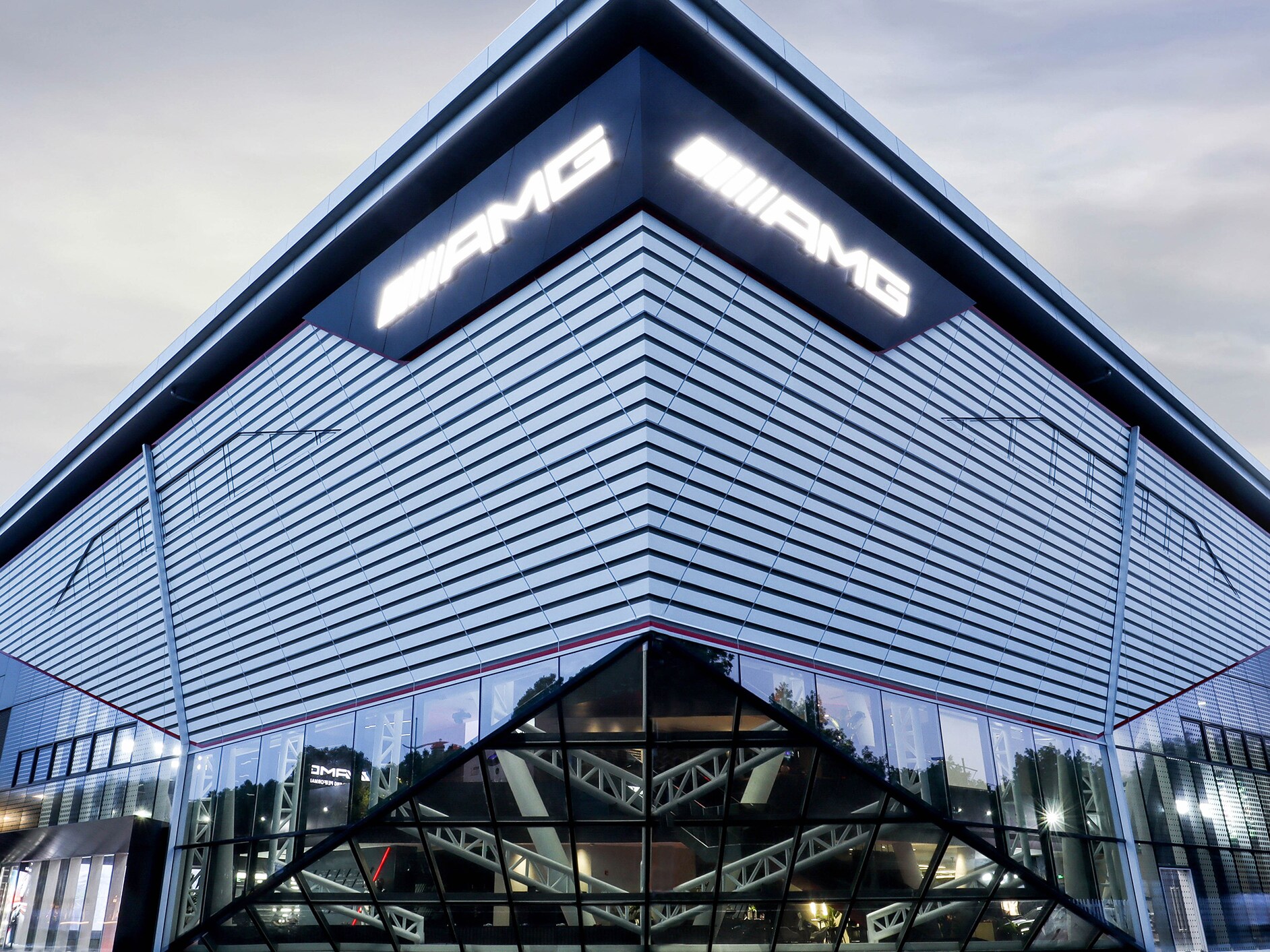 ศูนย์ AMG Experience