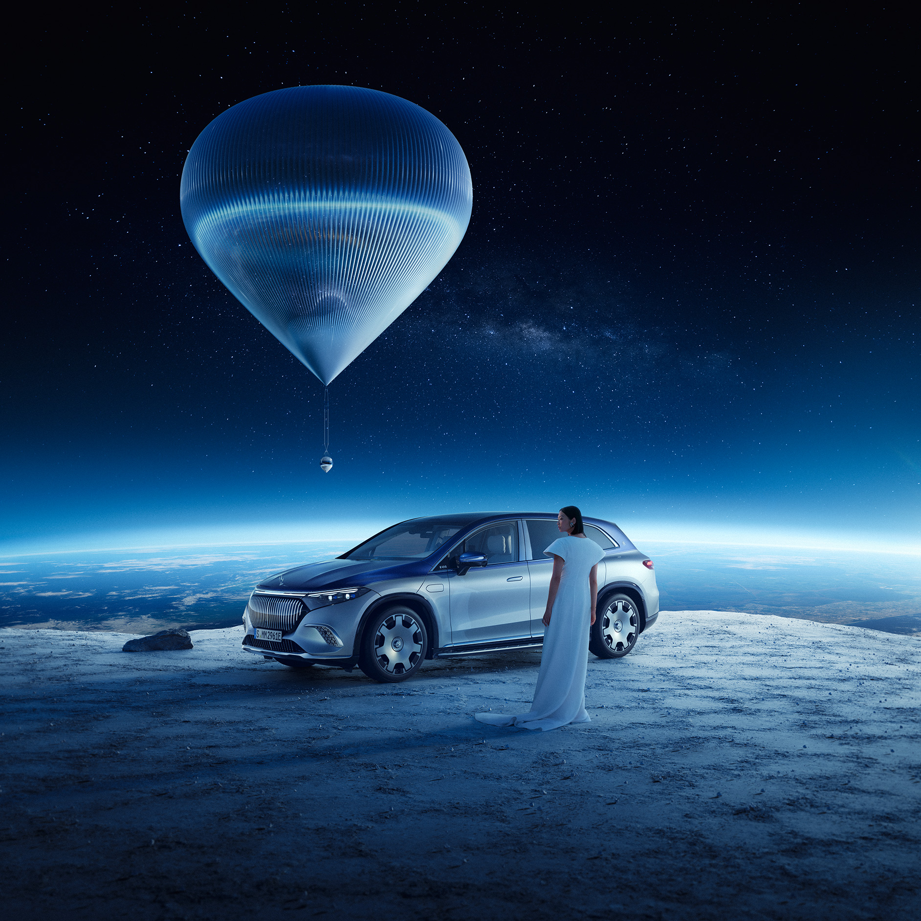 ความร่วมมือ | เครื่องหมายการค้า | Mercedes-Maybach ความร่วมมือของ Mercedes-Maybach X Space Perspective