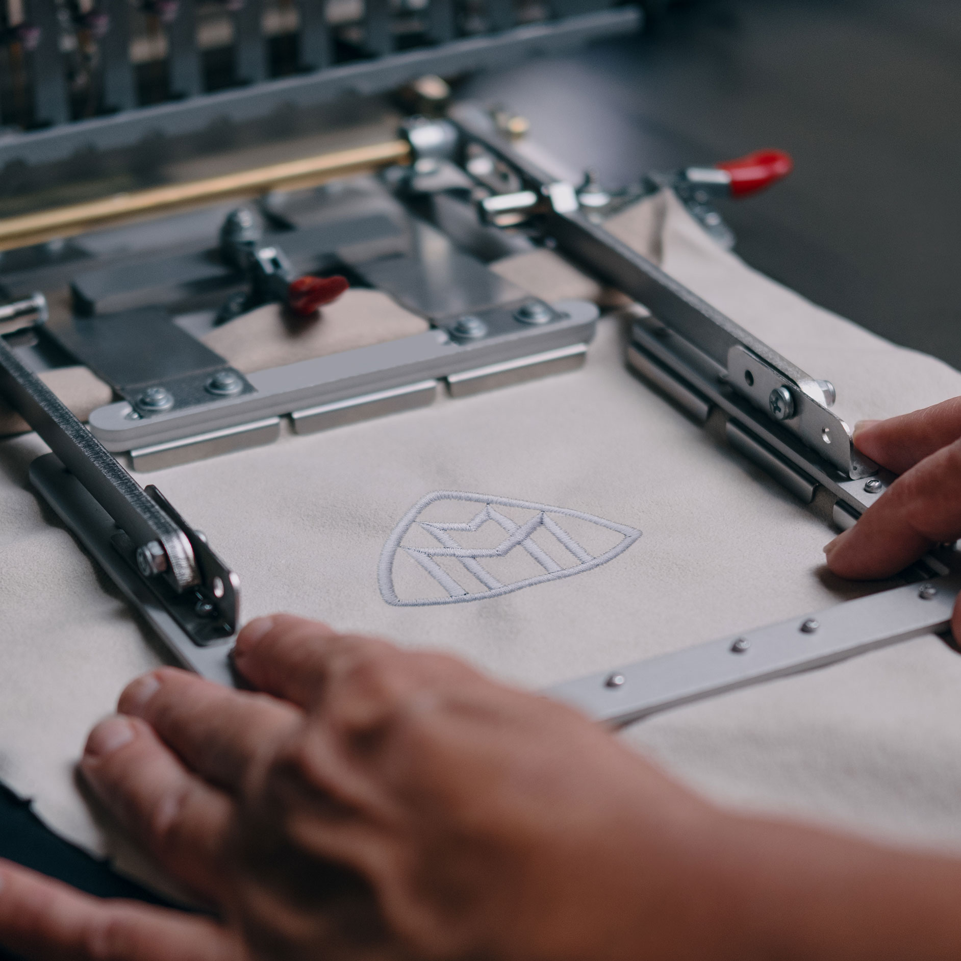 MANUFAKTUR | เครื่องหมายการค้า | Mercedes-Maybach MANUFAKTUR