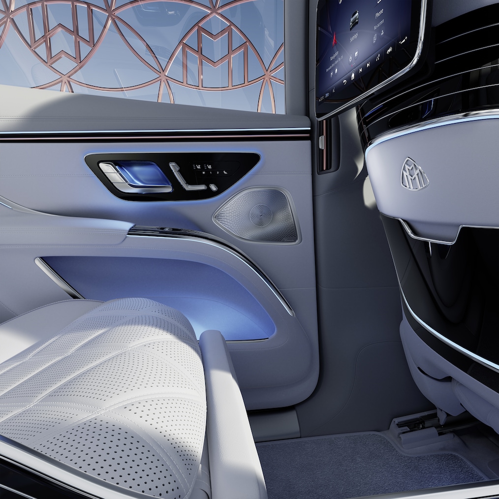 ภาพระยะใกล้ของลำโพงระบบเสียงรอบทิศทาง Burmester® 4D ที่ประตูด้านหลัง