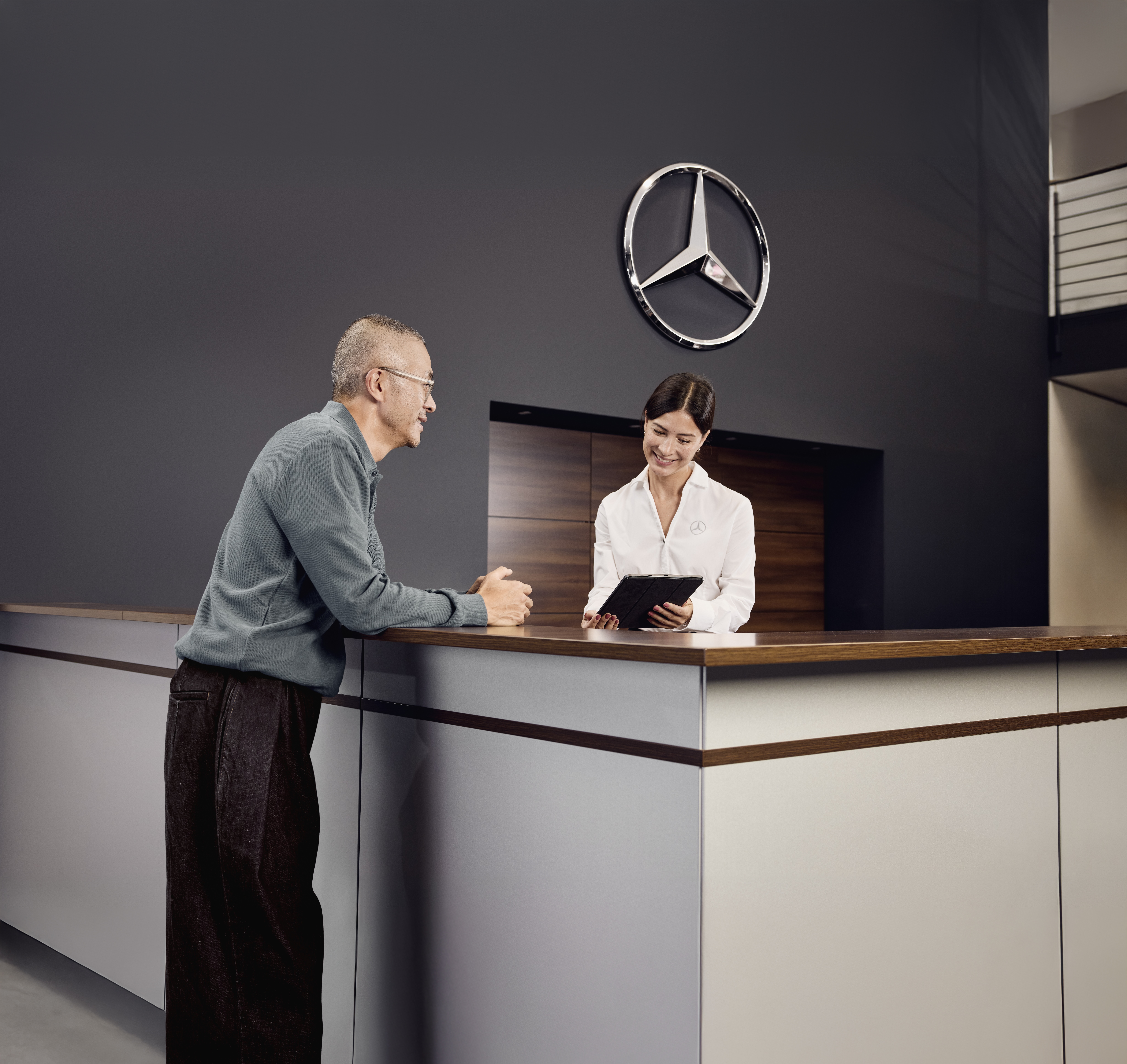 Genuine parts v. Non-genuine parts | Genuine Parts Mercedes-Benz | Mercedes-Benz Genuine parts v. Non-genuine parts | Genuine Parts Mercedes-Benz | Mercedes-Benz