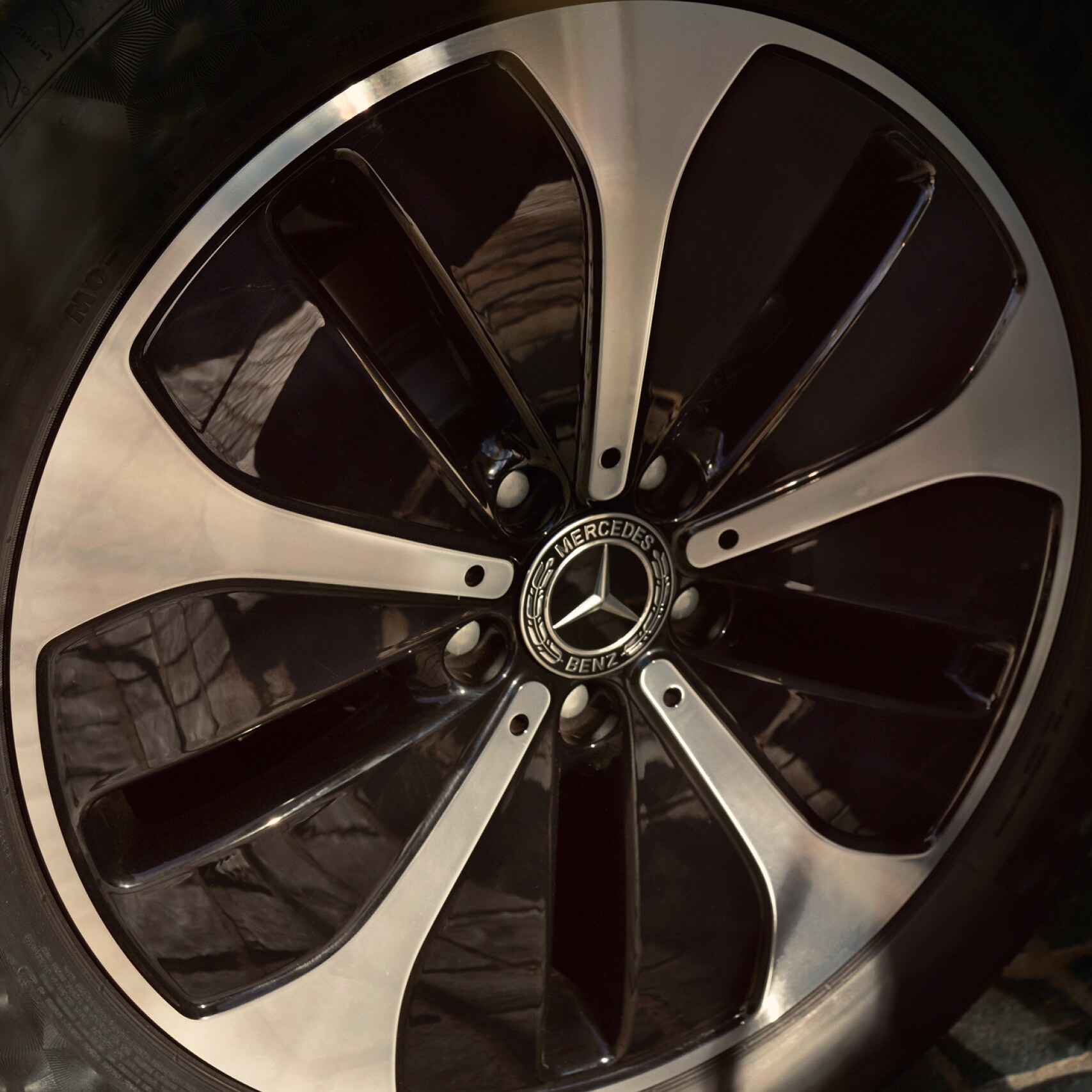New EU tyre label: greater transparency, lower emissions.