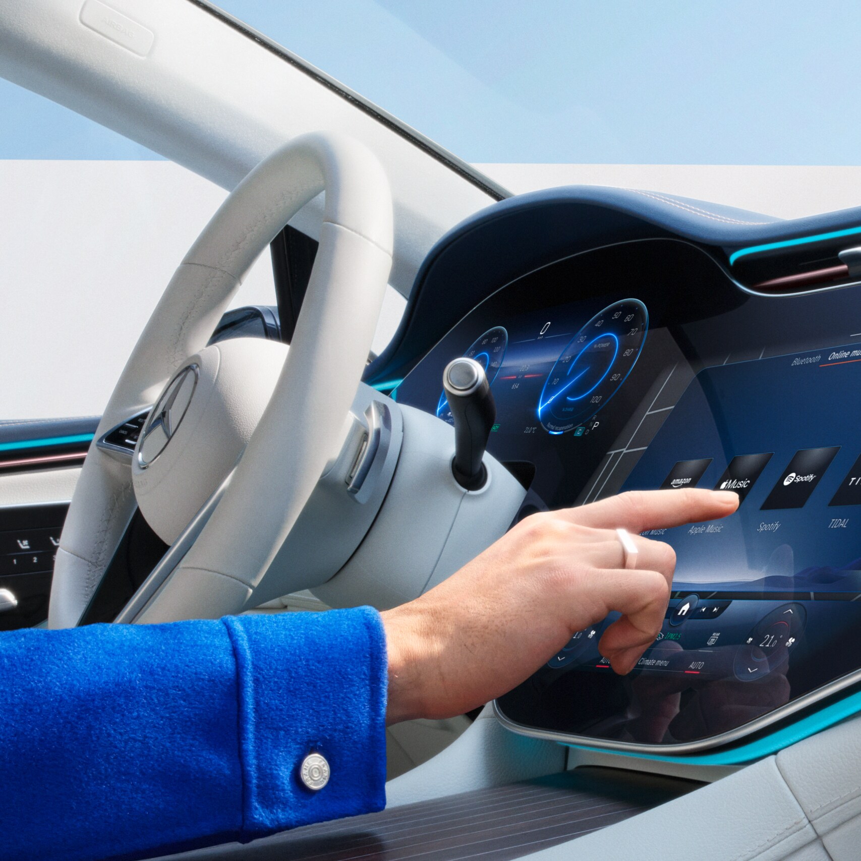 Digital Extras จะถูกเลือกบนหน้าจอของระบบมัลติมีเดีย MBUX ในรถยนต์ Mercedes-Benz
