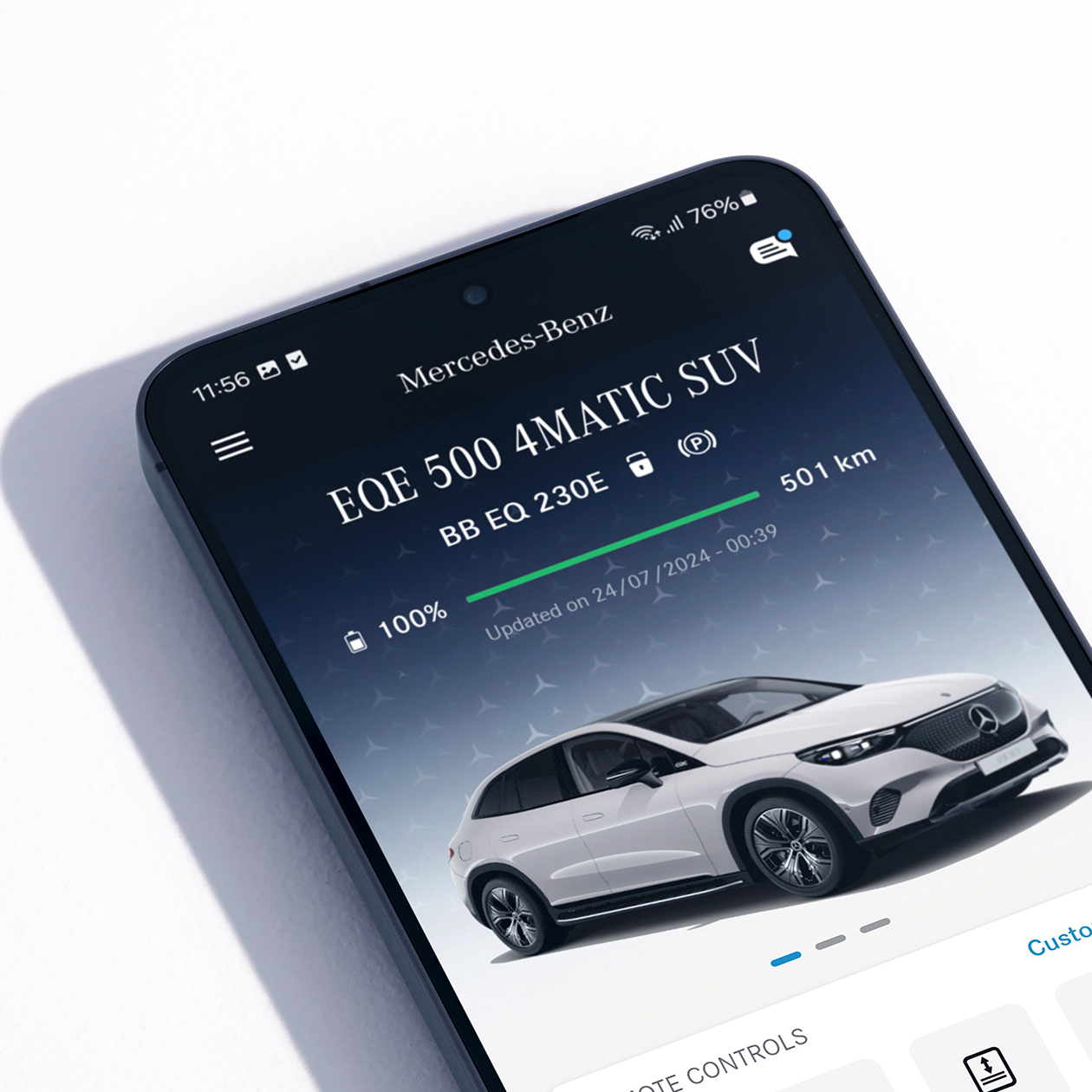In the best hands with just one click Future dream vehicles from Mercedes-Benz are displayed in the Mercedes me App on a smartphone.
