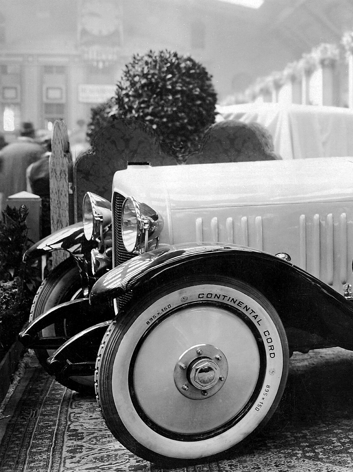 100 years Maybach Brand 2 