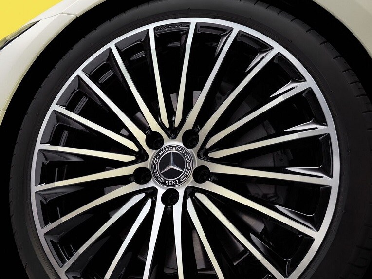 ไฟสูง ULTRA RANGE ใน Mercedes-Benz CLS