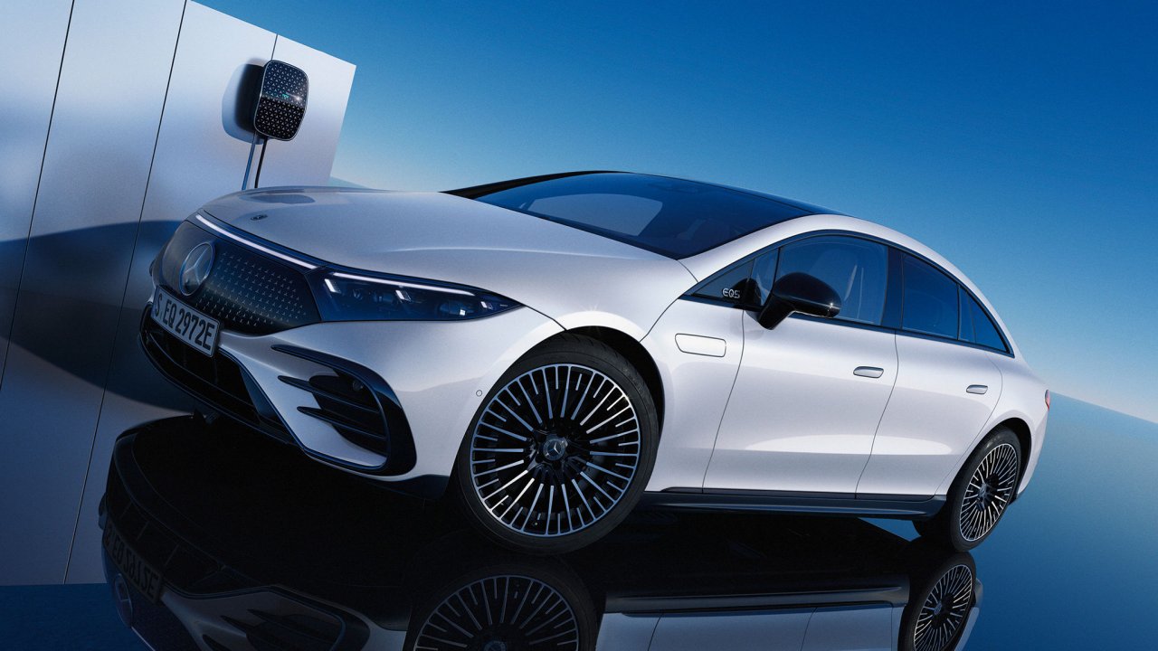 Mercedes sales fully electric