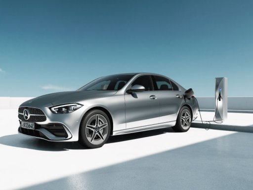C class plug store in hybrid 2021
